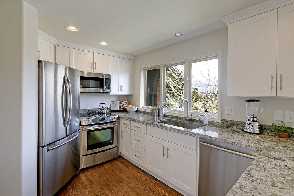 White Shaker Kitchen Cabinet Refacing